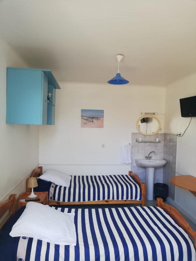 Le Breton Hotel Basse-Indre ภายนอก รูปภาพ